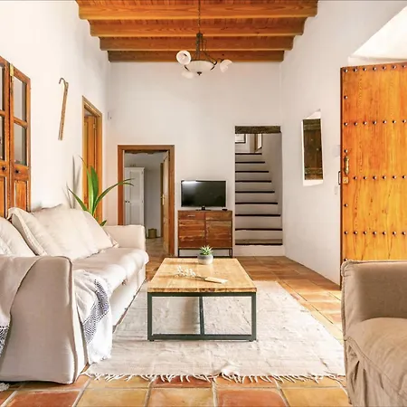 Can Ferrer Authentic Payesa House